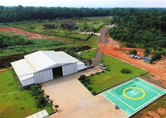 โรงเก็บเฮลิคอปเตอร์โครงสร้างเหล็กพร้อมฉนวนใยแก้ว