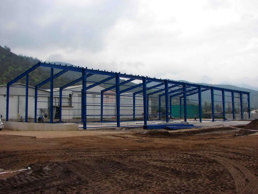 ประเทศจีน โครงสร้างอุตสาหกรรม Prefab โกดัง คุณภาพสูง สร้างตามความต้องการสําหรับการเก็บ