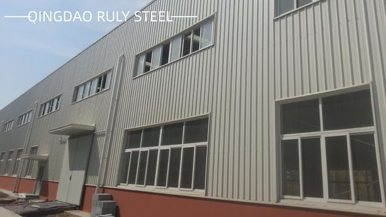 โรงงานโครงสร้างเหล็กสำเร็จรูป พร้อมผิวเคลือบสังกะสี หรือ ทาสี