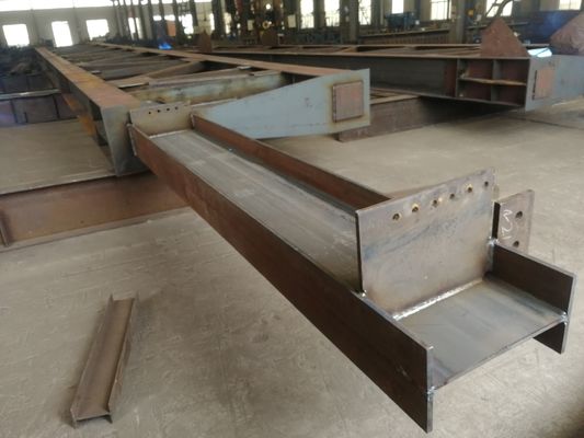 ความแข็งแกร่งสูง โครงสร้างสแตนเลส Prefabricated การผลิต H ราง