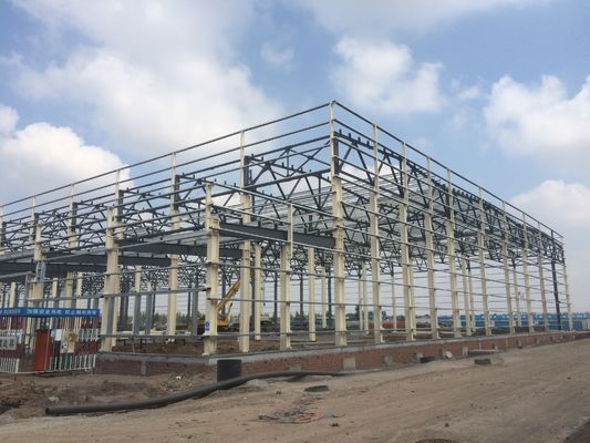 โครงสร้างเหล็ก Prefab โรงงานโกดังโลหะ อาคารโรงงานสําหรับปริมาณใหญ่