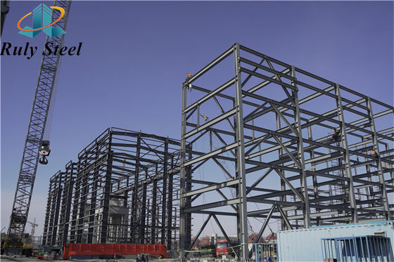 โครงสร้างสแตนเลสหลายชั้น Prefab สําหรับอาคารอาศัยสํานักงานโรงแรม