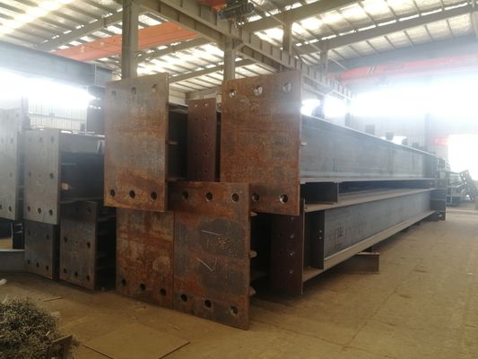 Alkyd / Epoxy painted / Galvanized Steel Structure Members GB UB มาตรฐาน ASTM