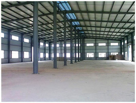 โลจิสติกส์ โครงสร้างเหล็ก โกดัง Prefab สถานที่ทนลม/แผ่นดินไหว