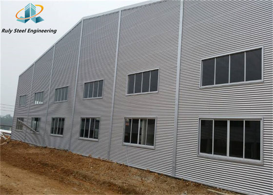 โครงสร้างโครงสร้างโลหะเหล็กเหล็กเหล็กเหล็กกระปุก / สีอุตสาหกรรม Prefab / Prefabricated โครงสร้างโครงสร้าง Modular Workshop