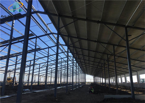 โครงสร้างโครงสร้างโลหะเหล็กเหล็กเหล็กเหล็กกระปุก / สีอุตสาหกรรม Prefab / Prefabricated โครงสร้างโครงสร้าง Modular Workshop