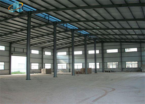 อาคารโรงงานโลหะเบาช่างช่างอาคารก่อสร้างอาคาร Prefab อาคารโกดัง