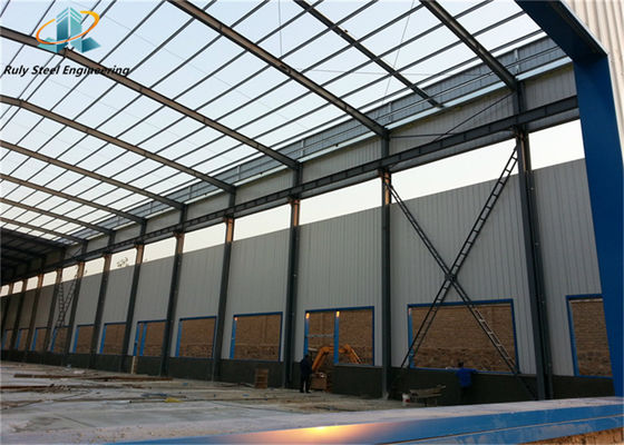 โครงการโรงงานอุตสาหกรรม อาคาร Q235B/Q355b โกดังโครงสร้างเหล็กเบา