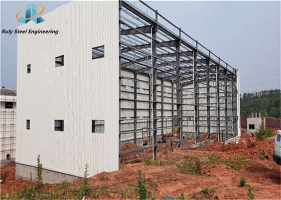 โครงสร้างเหล็กเบา โรงเก็บหญ้าสําหรับการเก็บอาหารสัตว์ Q235B Q355B