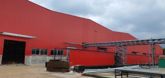 โครงสร้างเหล็กกระปุกแข็ง โครงสร้างโลหะ Prefab อายุการใช้งานยาว