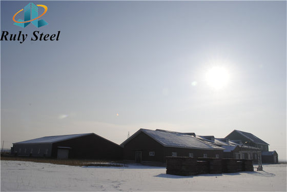 H-Section Steel Poultry House Prefab โลหะโครงสร้างสแตนเลส CE