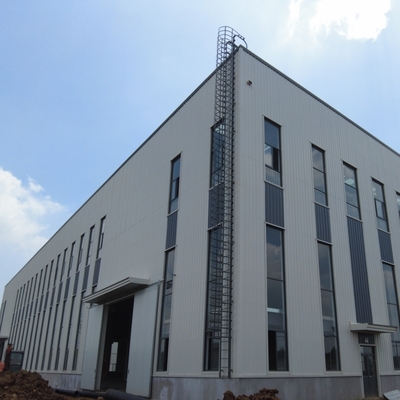 อาคารโกดังเหล็ก Prefab Q235B Q355B กรอบ H-Section