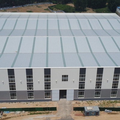 คลังสินค้าโครงสร้างเหล็กแบบ Prefab ที่มีอายุการใช้งาน 50 ปี