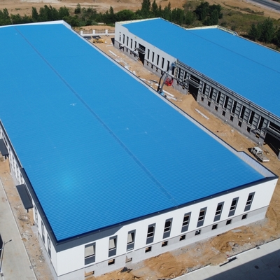 โรงงานสร้างโครงสร้างเหล็ก Prefab สามารถปรับปรุงอายุการใช้งาน 50 ปี