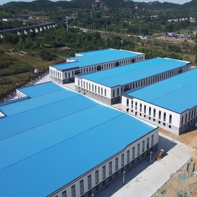 โรงงานสร้างโครงสร้างเหล็ก Prefab สามารถปรับปรุงอายุการใช้งาน 50 ปี