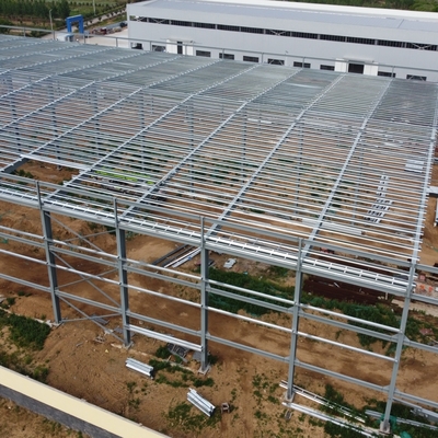 อาคารโครงสร้างเหล็ก Prefab ที่มีอายุการใช้งาน 50 ปี ได้รับการรับรอง CE