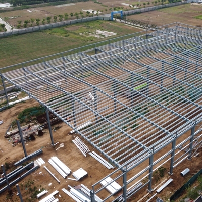 อาคารโครงสร้างเหล็กสำเร็จรูปพร้อมคานหน้าตัด H-Section อายุการใช้งาน 50 ปี