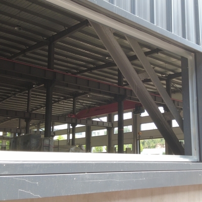 อาคารโครงสร้างเหล็ก Prefab ที่มีอายุการใช้งาน 50 ปี ได้รับการรับรอง CE