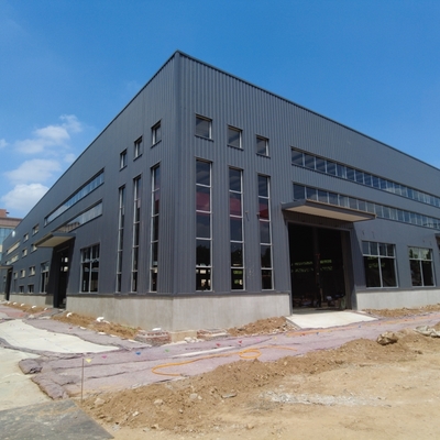 อาคารโครงสร้างเหล็ก Prefab ที่มีอายุการใช้งาน 50 ปี ได้รับการรับรอง CE
