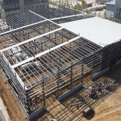 อาคารโครงสร้างสแตนเลส Prefab สําหรับรถยนต์ 4S Store รับรอง CE