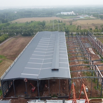 อาคารเหล็กสำเร็จรูปสำหรับโรงงานพร้อมอายุการใช้งาน 50 ปี