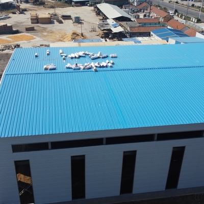 โกดังโครงสร้างเหล็ก Prefab ด้วยกรอบ H-Section Q235B Q355B