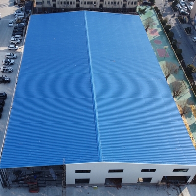 อาคารเหล็ก Prefab ที่สามารถปรับแต่งได้ มีอายุการใช้งาน 50 ปี