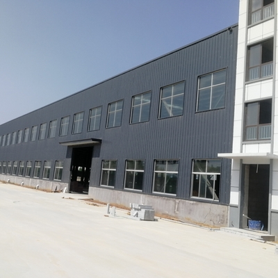 โรงงานโครงสร้างเหล็กสำเร็จรูปพร้อมสำนักงาน Q235B/Q355B
