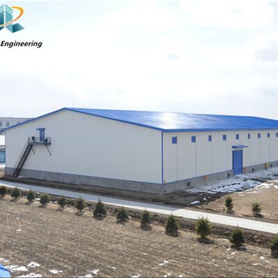 โครงสร้างเหล็ก Prefabricated Warehouse ที่ให้ความแข็งแกร่งที่ดีและความต้านทานต่อแผ่นดินไหวสําหรับการแก้ไขที่ปลอดภัยและอาคาร